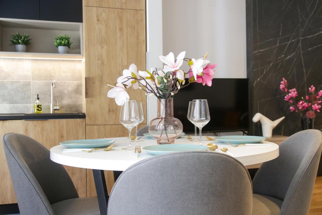 Supernova Deluxe Residence Novi Sad Eksteriør billede