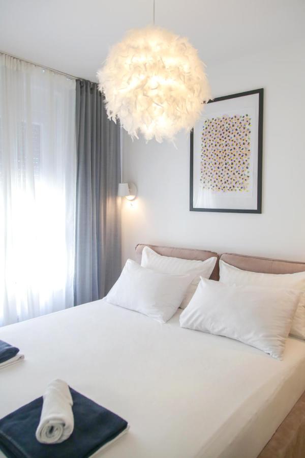 Supernova Deluxe Residence Novi Sad Eksteriør billede