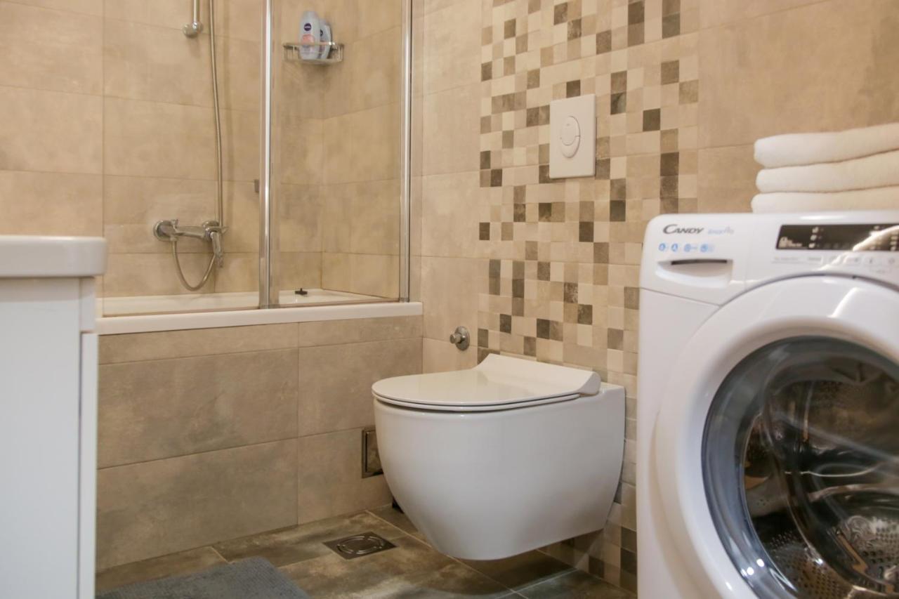 Supernova Deluxe Residence Novi Sad Eksteriør billede