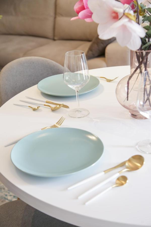 Supernova Deluxe Residence Novi Sad Eksteriør billede